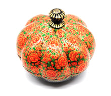 Load image into Gallery viewer, Artezen Large Umbra - Orange &amp; Green Luxury Trinket Gift Box - ärtɘzɘn
